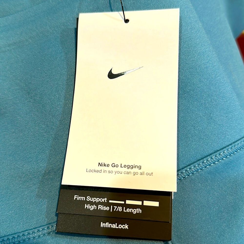 Nike Dry Fit Leggings - Picture 3 of 10